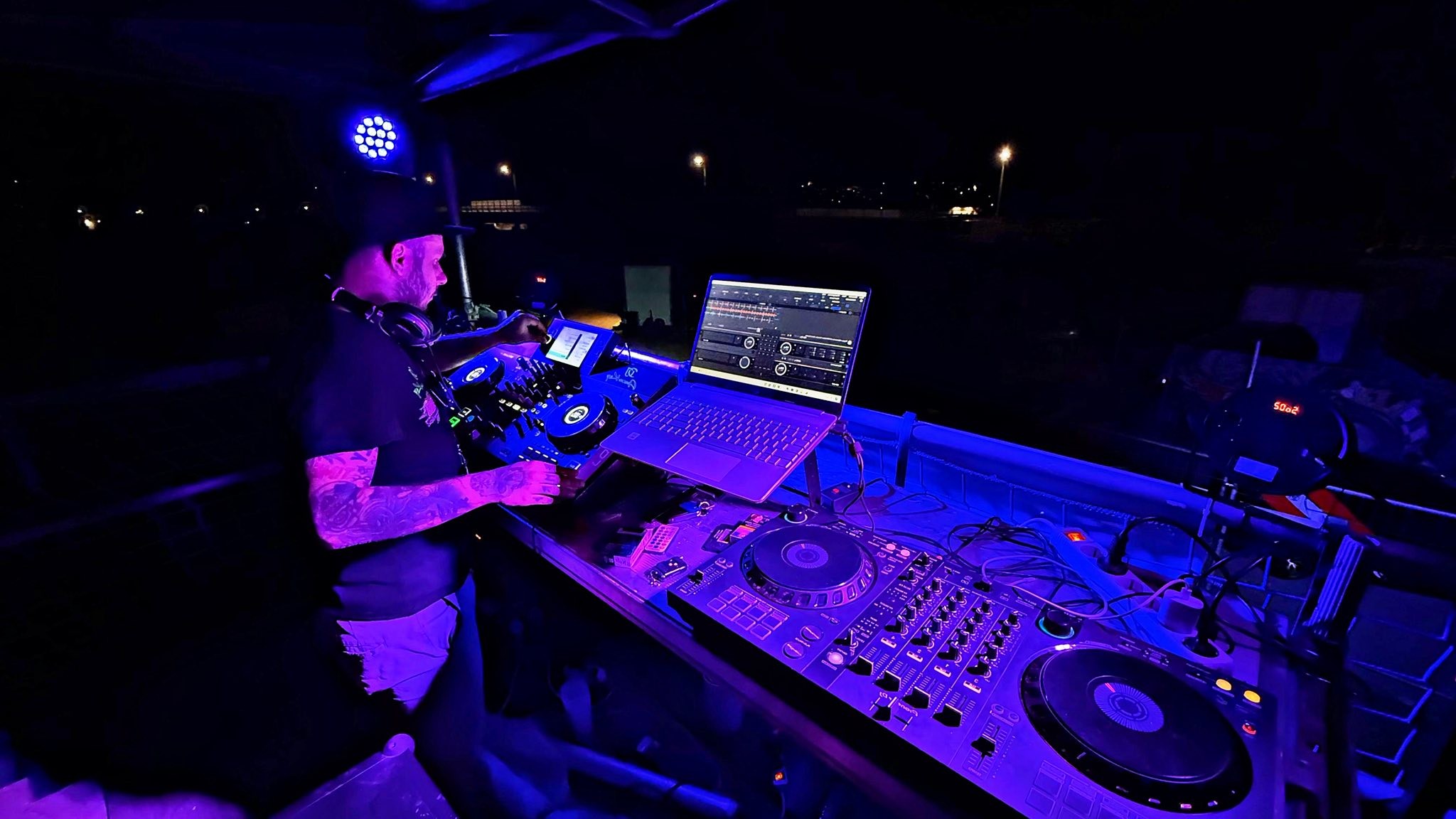 dj-amonkey